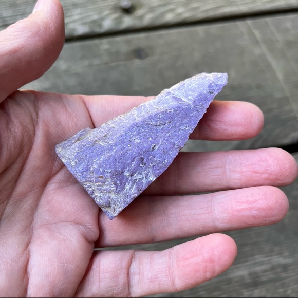 Sugilite Raw Lilac Lavender Gemstone - Picture 5 of 12